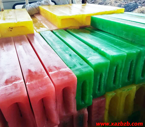 西安彩色冰塊.jpg 西安彩色冰塊.jpg